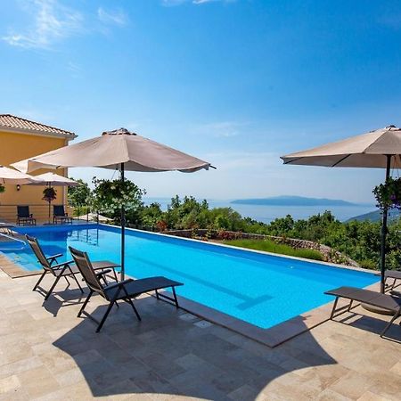 Apartments Villa Bv Опатия Екстериор снимка