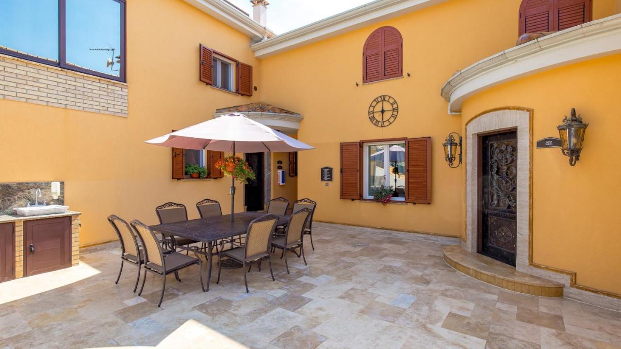Apartments Villa Bv Опатия Екстериор снимка