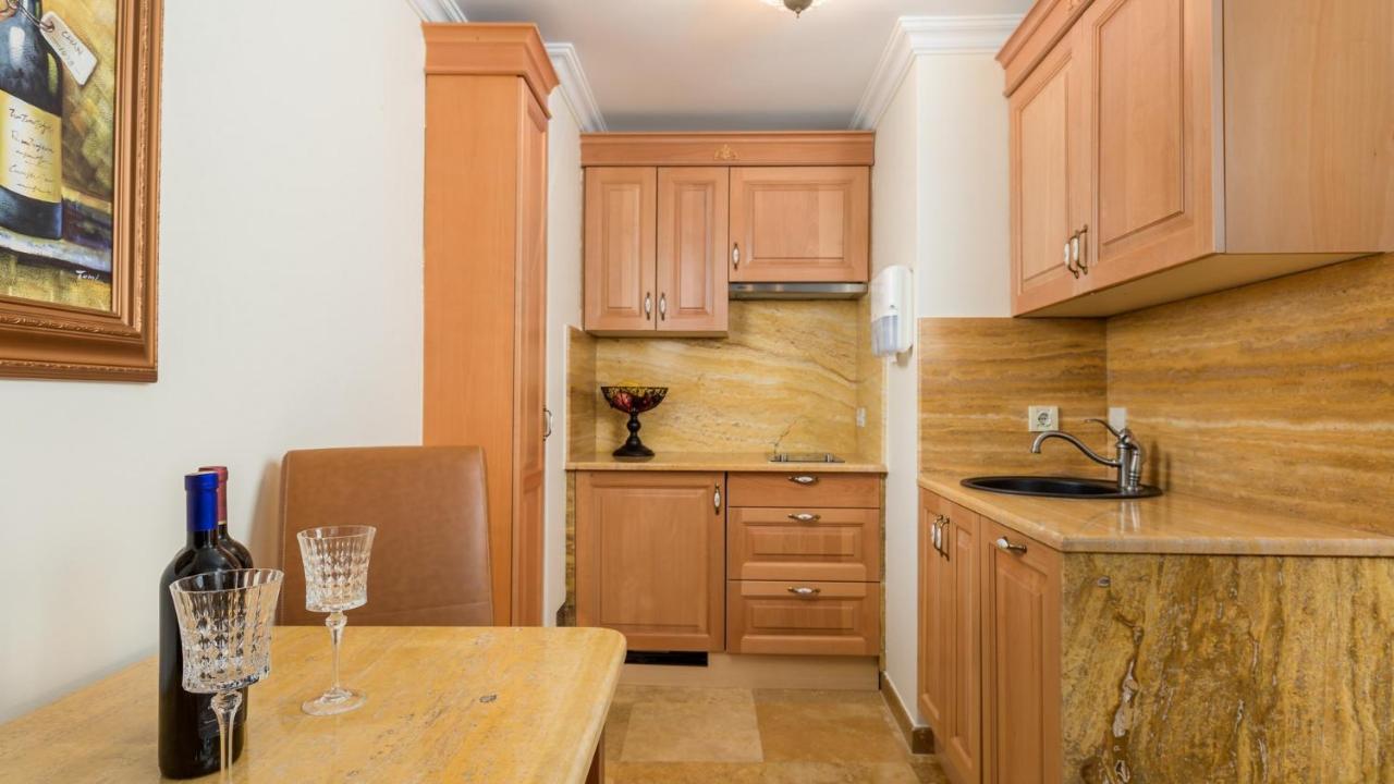 Apartments Villa Bv Опатия Екстериор снимка